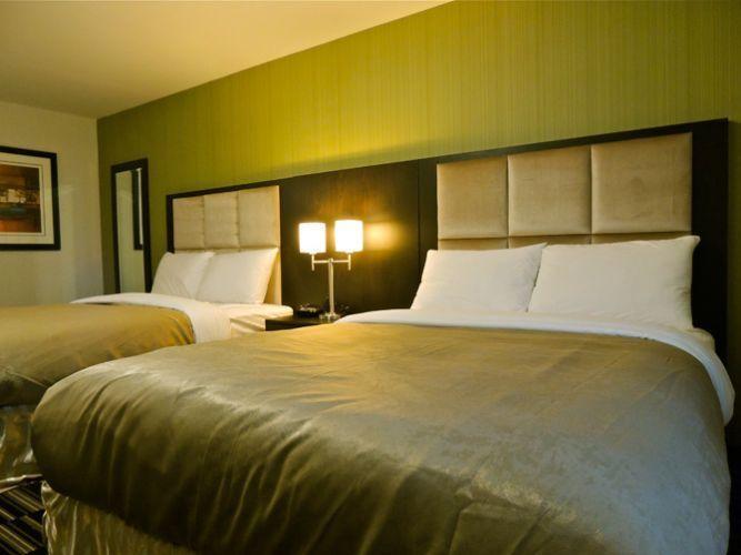 Western Star Inn And Suites Carlyle Номер фото